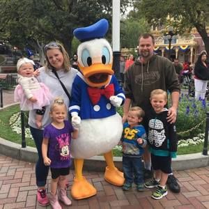 Meet your Posher, Dana